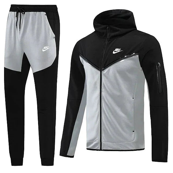 Conjunto Tech Fleece Nike