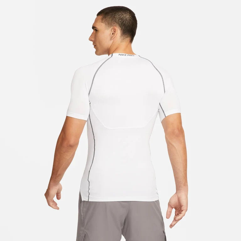 (COMPRE 1 LEVE 2) Camiseta Nike Pro Dri-FIT